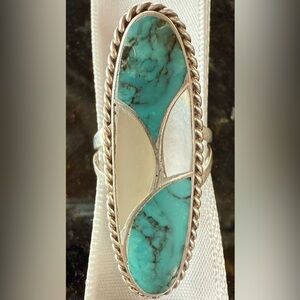 NELSON LEE - TURQUOISE AND
MOTHER OF PEARL
CHANNEL INLAY RING